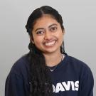 Headshot of Valliammai smiling